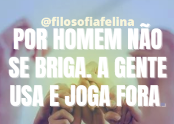 Jovem de 19 anos espanca adolescente de 16 em frente a colégio por ciúmes do namorado