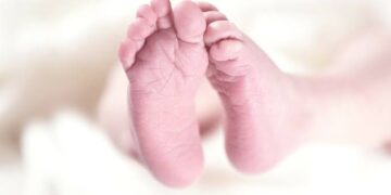 Parto em fazenda: bebê morre e polícia investiga caso em MS