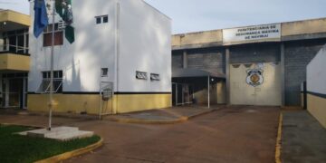 Homem acusado de est*prar adolescente autista é encontrado m*rto em cela 