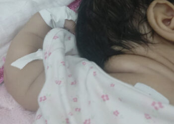 M*rre bebê de 2 meses que foi vítima de acidente provocado por motorista bêbado 