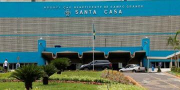 ‘Gritaria e confusão’: Homem é esfaqueado após briga com colega de bar no Jardim Centenário