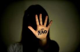 Padrasto que tinha costume de dar selinhos termina estuprando enteada no interior de MS