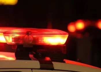 Mulher “perde” filha de 5 anos em pagode e acaba presa em Campo Grande 