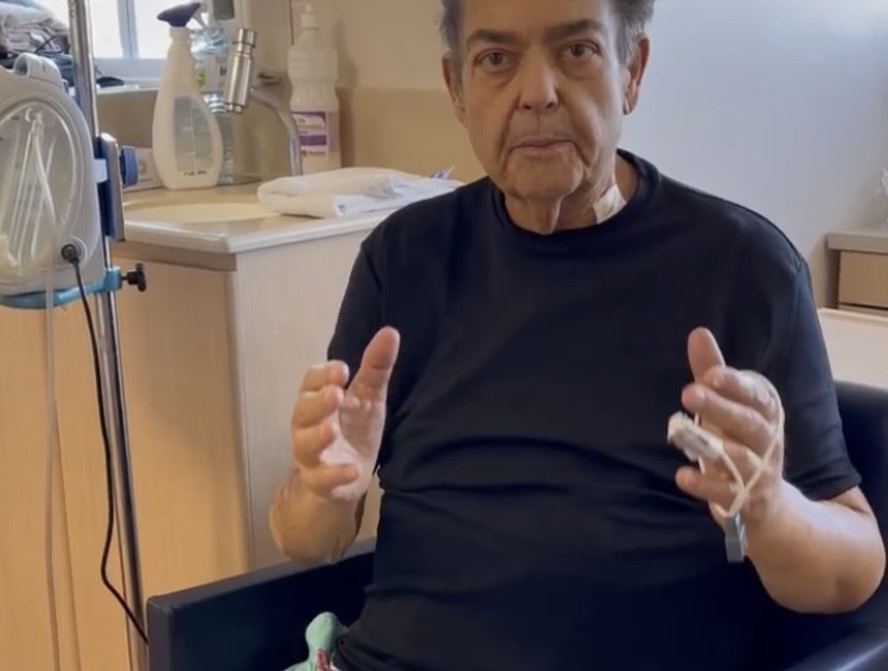Faustão vai para o quarto e boletim médico diz que coração não foi rejeitado