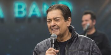 Faustão tem alta em SP após transplante
