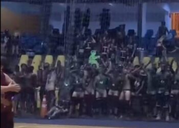 Unisa expulsa alunos de medicina que ficaram nus em jogo em SP e simularam m*sturbação