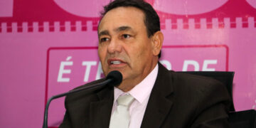 Vereador Carlão preside Sessão Solene em reconhecimento do futebol amador