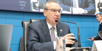 Paulo Corrêa solicita recuperação asfáltica da MS-386, entre Japorã e Iguatemi