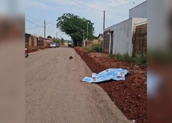 Homem persegue ex, invade casa e acaba m*rto a f4c4d4s