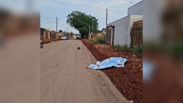 Homem persegue ex, invade casa e acaba m*rto a f4c4d4s