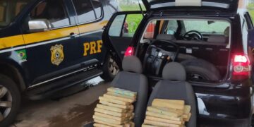 PRF apreende 56 Kg de maconha em Bataguassu