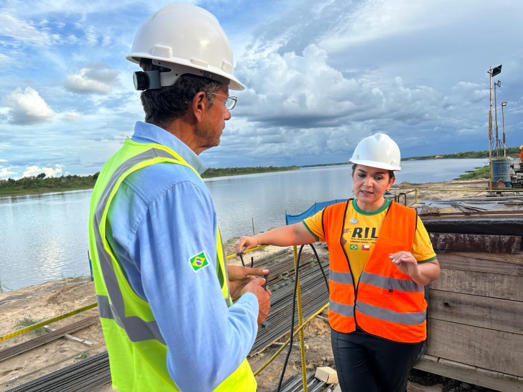 Prefeita Adriane e comitiva acompanham visita a obras da Ponte Bioceância no Paraguai