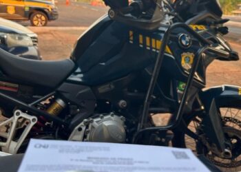 PRF cumpre mandado de prisão em Terenos