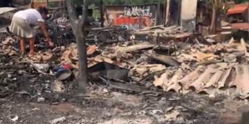 Vídeo: incêndio deixou rastro de destruição na comunidade do Mandela; moradores precisam de água e doações; veja como ajudar