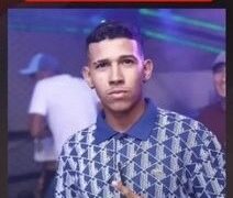 Vídeo: M*rte de adolescente que levou golpe de soco inglês em briga causa revolta em Três Lagoas; suspeito tem casa atacada 