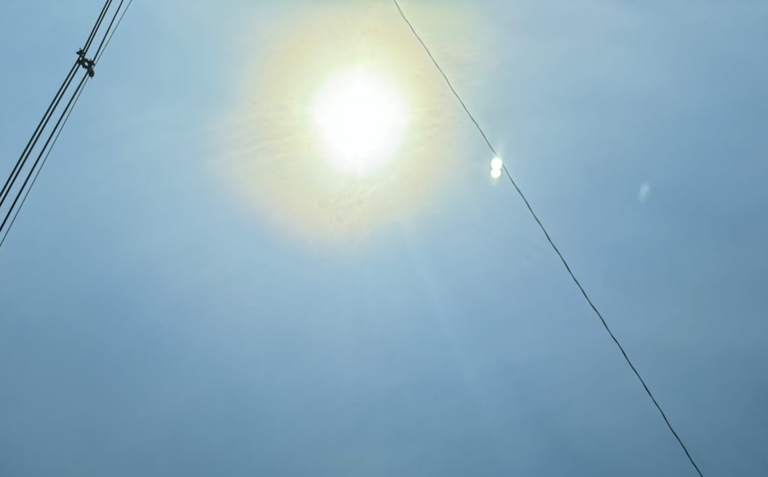 Calor e baixa umidade predominam nesta sexta com dia de altas temperaturas 