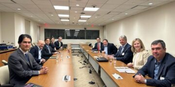 Presidente do BID anuncia parceria com governador Riedel para complexo hospitalar de R$ 1 bilhão em Campo Grande