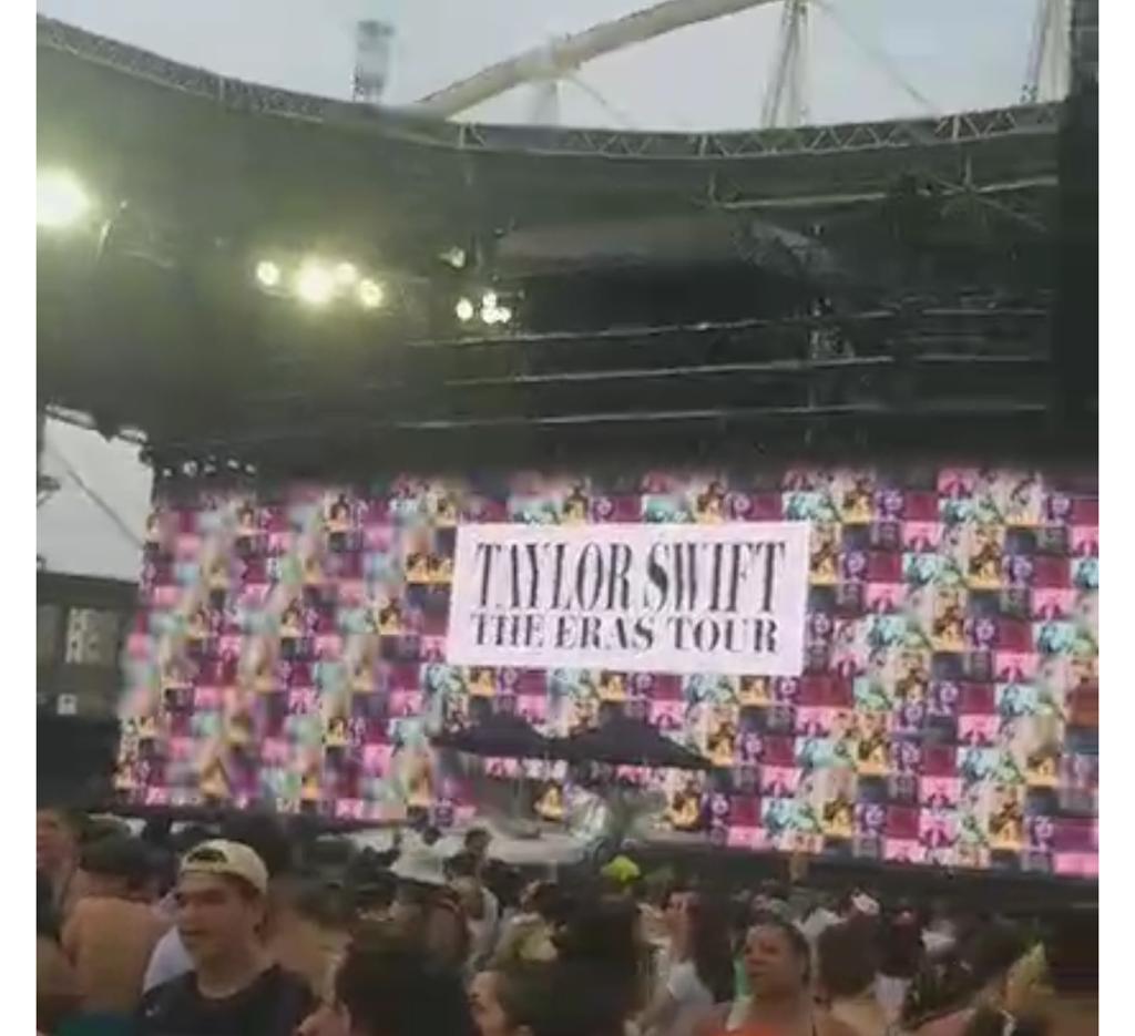 Vídeo: fã de MS narra revolta de fãs após show ser adiado; produção alertava para não falar sobre mrte de jovem