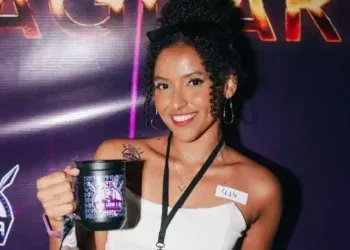 Sem suporte da T4F, mãe de jovem que m*rreu em show de Taylor Swift agradece vaquinha para translado