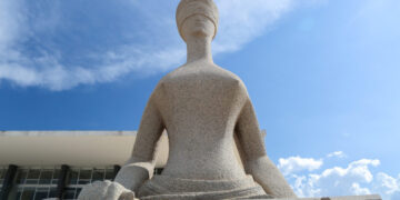 STF define regras sobre responsabilização de jornais por entrevista