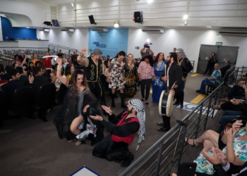 Comunidade libanesa é homenageada na Câmara com a Medalha Legislativa “Ueze Zahran”