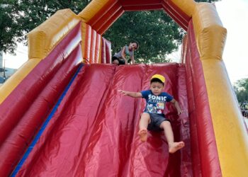 Pais aproveitam programação especial e exaltam organização da Cidade do Natal