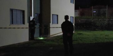 Mãe de bebê que caiu de prédio no Aero Rancho tem liberdade concedida pela Justiça