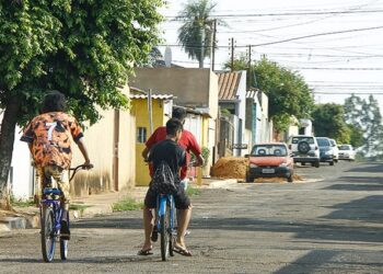 Entrega de títulos de regularização fundiária no Aero Rancho será nesta segunda-feira
