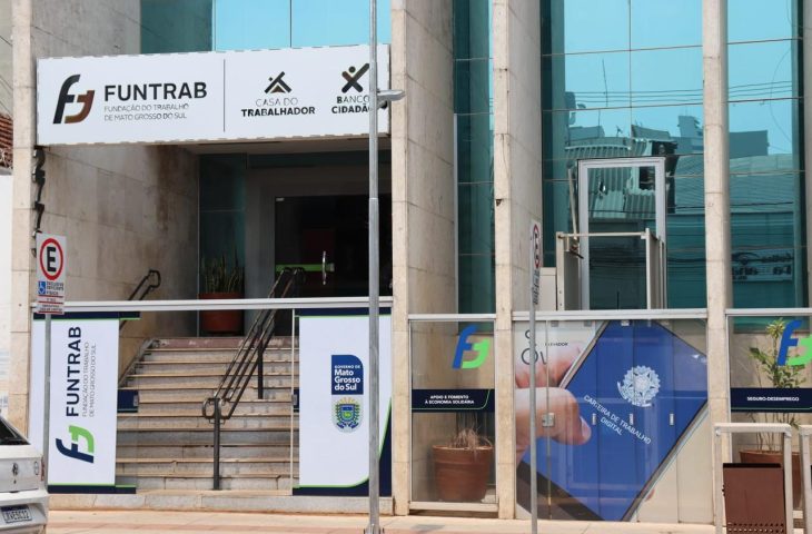 Prestes a ser inaugurada na Capital, rede de fast-food abre processo seletivo na Funtrab nesta segunda