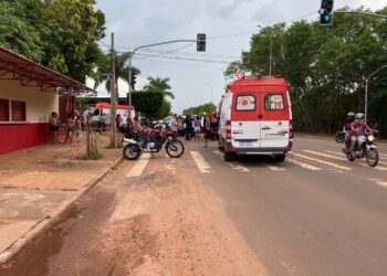 Carro atinge moto e bebê de 7 meses m*rre na Capital