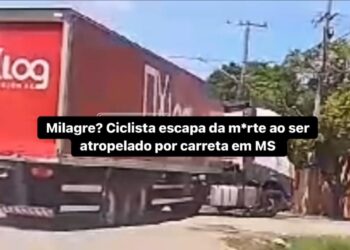 Milagre? Ciclista escapa da m*rte ao ser atropelado por carreta em MS; veja o vídeo