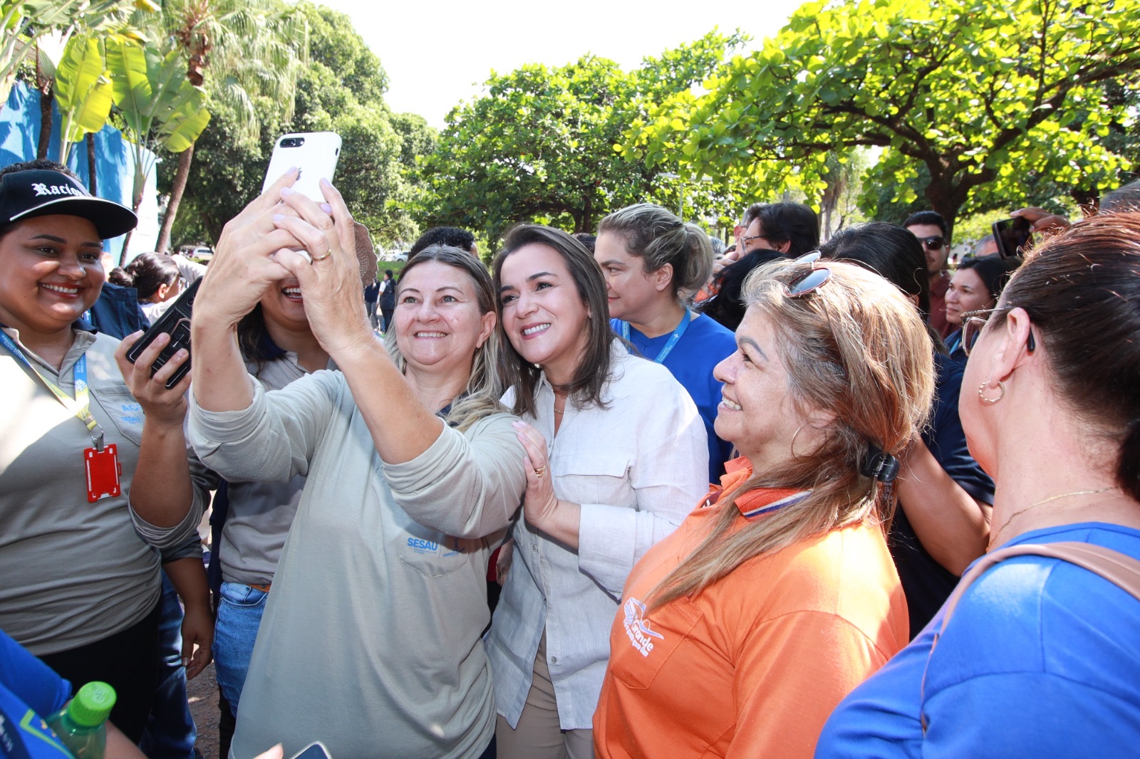 Para reforçar atenção primária Adriane confirma adiantamento de  ‘parcela extra’ aos ACEs e ACSs