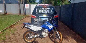 Rapaz em moto sem capacete morre em confronto com o Choque em Campo Grande