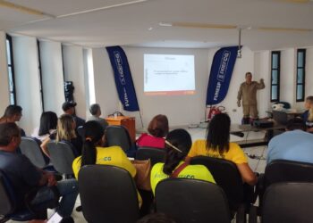 Prefeitura capacita equipes de manutenção e limpeza em curso de brigadista