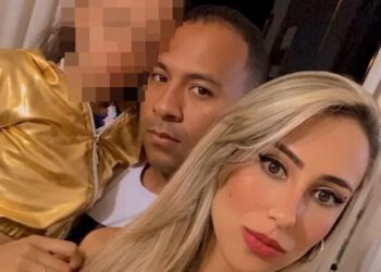 CAC m*ta ex a t1r0s na frente da filha de 5 anos