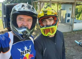 Após férias com direito a esportes radicais, Riedel volta ao Governo 