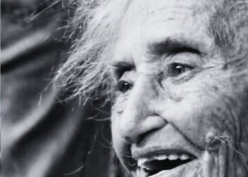 Vídeo: Câmera registrou momento que idosa de 91 anos que m*rreu atropelada foi atingida por moto 