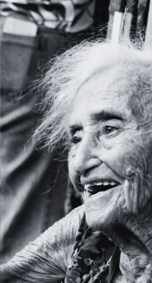 Vídeo: Câmera registrou momento que idosa de 91 anos que m*rreu atropelada foi atingida por moto 
