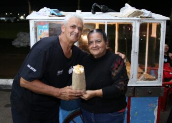 Carnaval 2024: Prefs abre cadastro para ambulantes que querem lucrar com a folia em CG