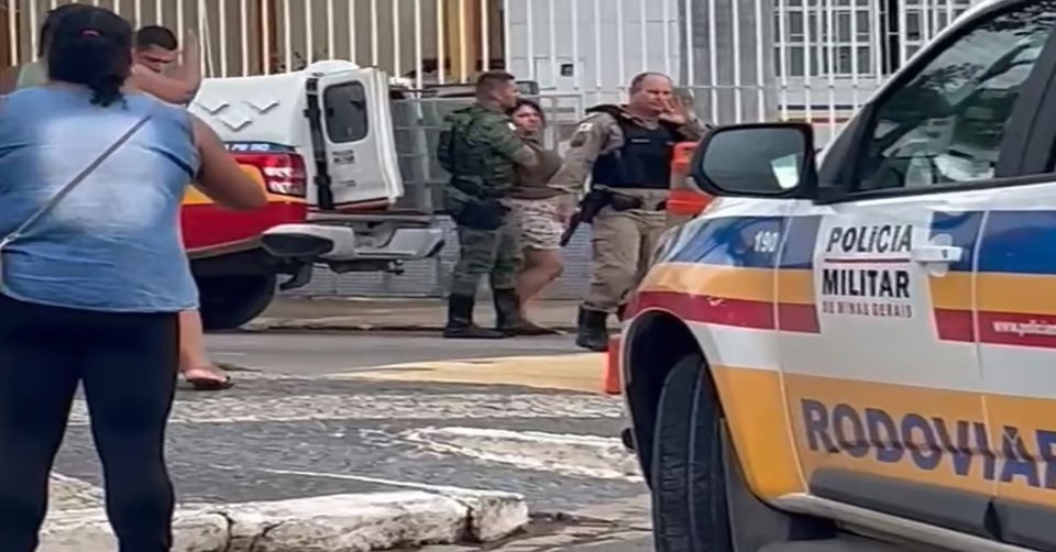 Mãe e filha ass4ssinam criança de 9 anos a f4cadas