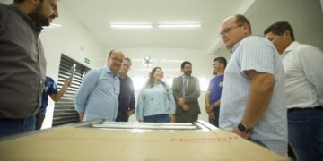 Em Naviraí, Governo de MS entrega Núcleo Regional de Medicina e anuncia ampliação do aeroporto