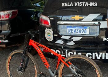 Homem é preso por roubar relógio de ouro, bicicleta, dinheiro e picanha