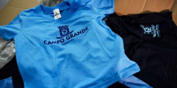 Prefeitura de Campo Grande recebe uniformes para alunos da Reme 2024