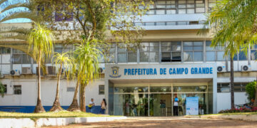 Prefeitura abre processo de seleção de estagiários; há vagas para diversos cursos