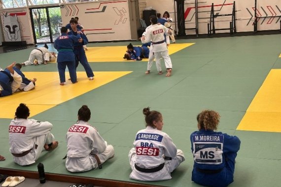 Ex-alunos do Sesi MS são aprovados em seletiva para competir pelo Sesi em SP