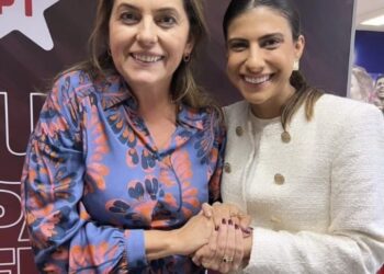 Após reafirmar nome em CG, Camila Jara ganha apoio de mais lideranças do PT nacional