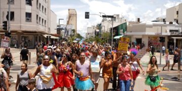 Campo Grande recebe desfile dos blocos de Carnaval neste fim de semana