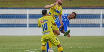 Fogliato, do DAC, passa por cirurgia facial no Hospital da Vida e fica fora do time por 40 dias