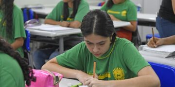 Com ampliação de vagas e investimentos, Rede Estadual de Ensino volta às aulas nesta quarta-feira