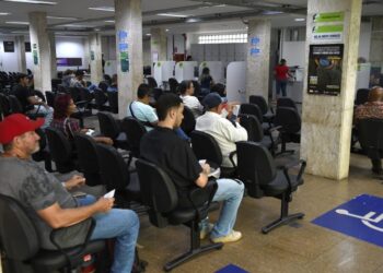 Segunda-feira abre a semana com 5,4 mil vagas de emprego oferecidas na Fundação do Trabalho